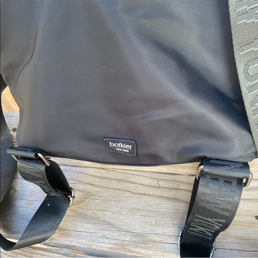 Botkier New York Trigger Mini Backpack Handbag black - Picture 7 of 11
